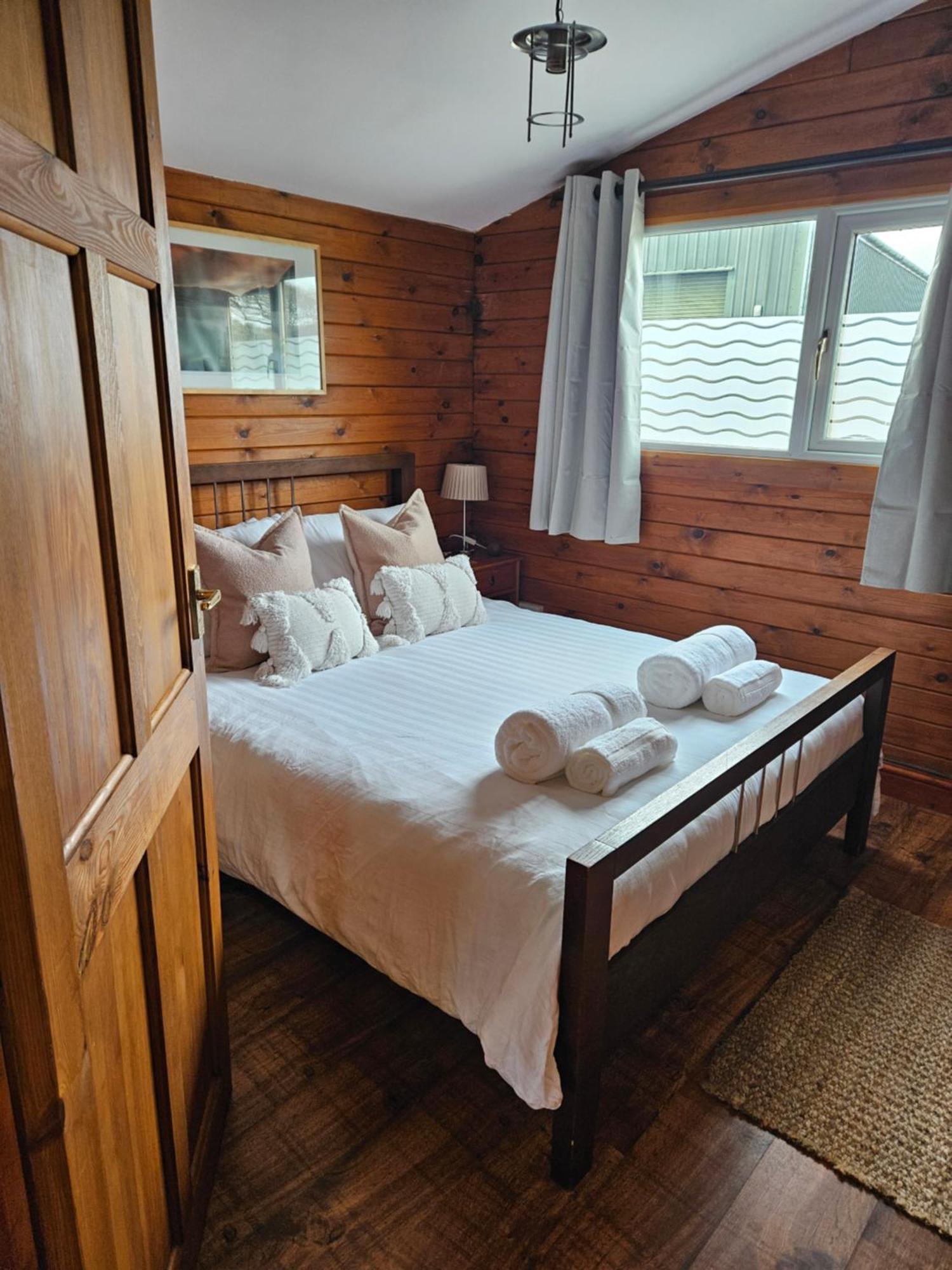 Captain'S Cabin Mynytho 外观 照片