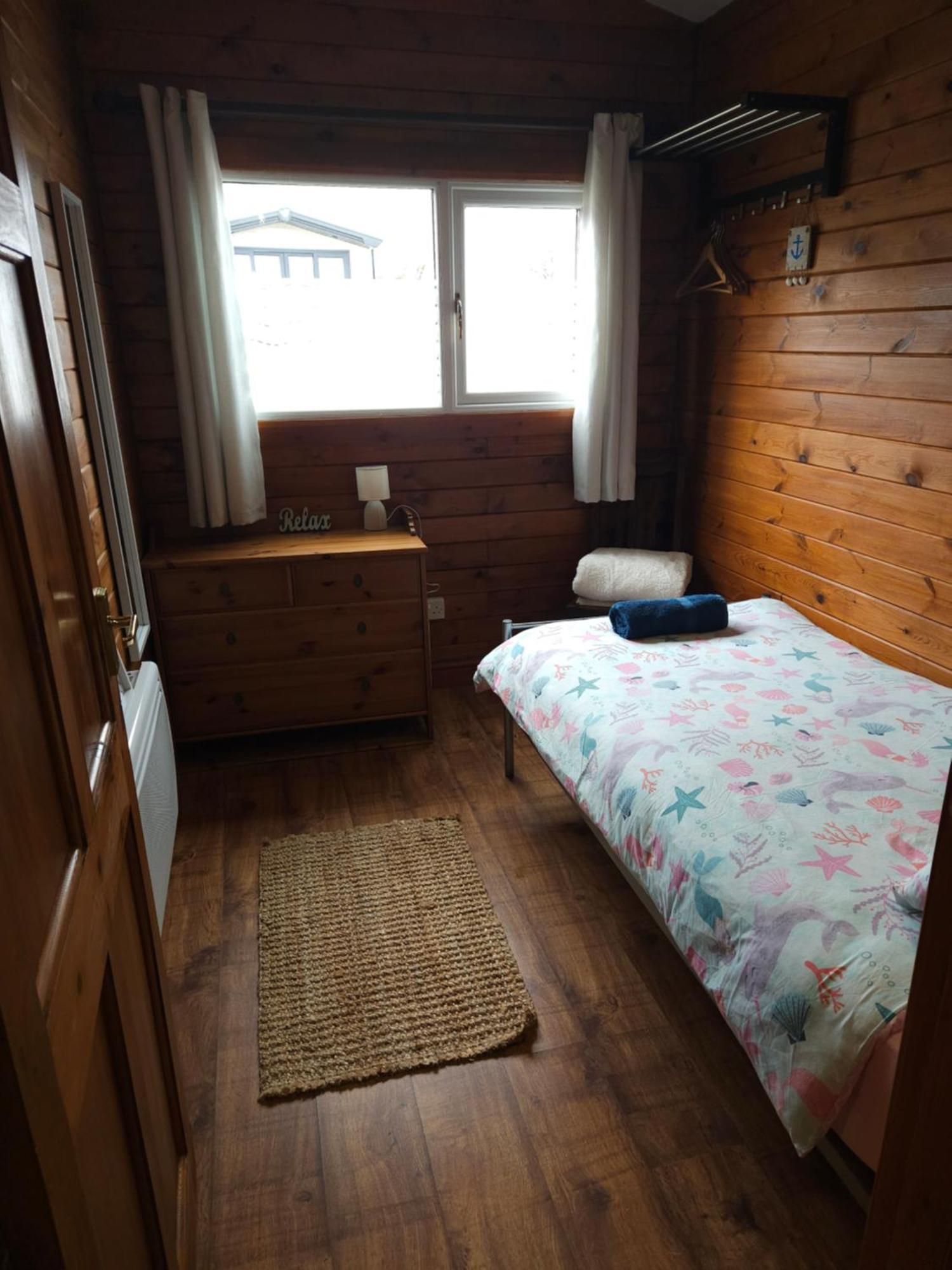 Captain'S Cabin Mynytho 外观 照片